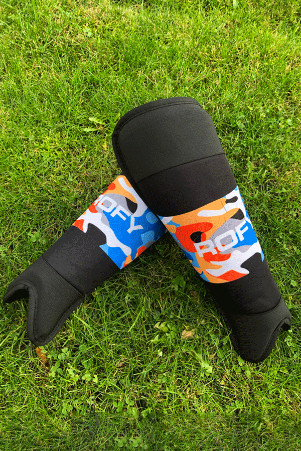 Rofy Scheenbeschermers Camo Color Oranje / Blauw